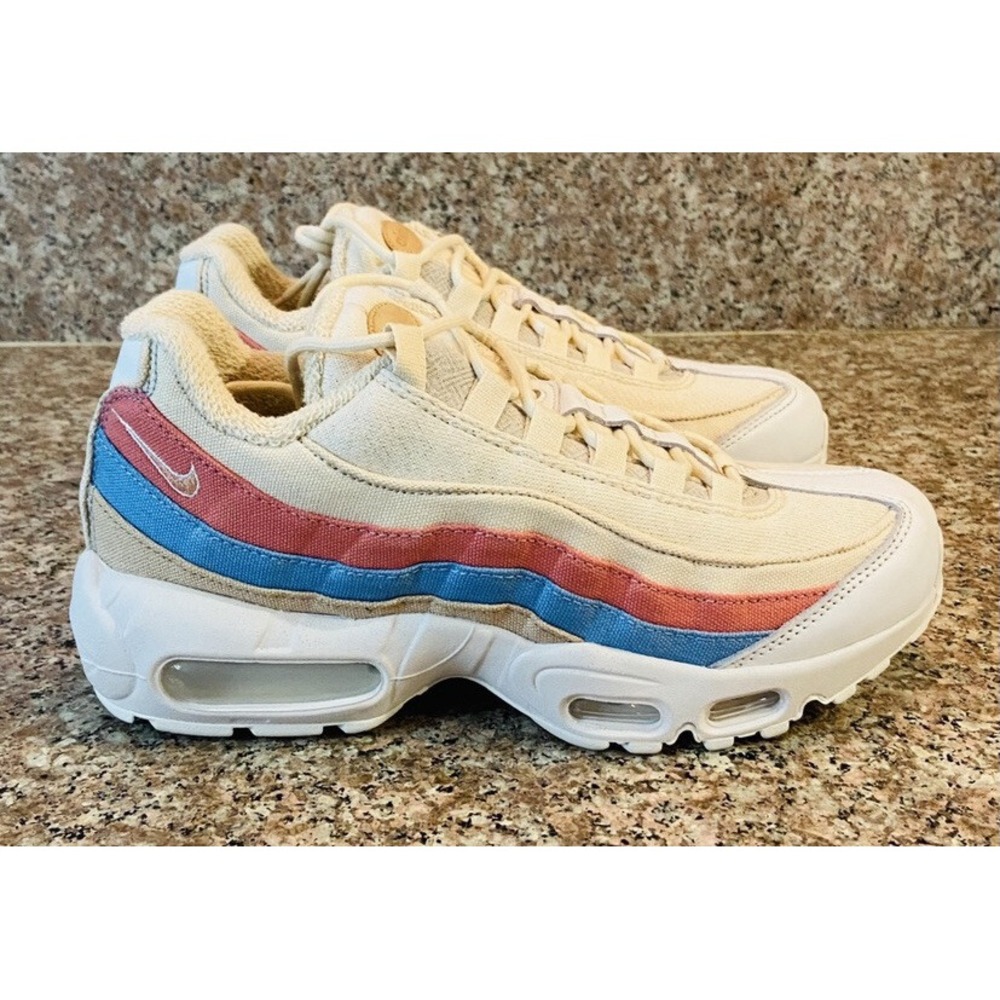 Nike Womens Air Max 95 QS Plant Color Pack Crimson Tint CD7142 800 Size 8.5 - Picture 2 of 11